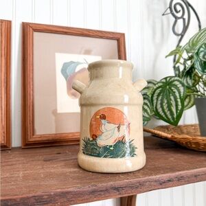 Vintage Cream Ceramic Vase with Goose Design